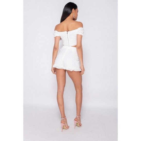 White Lace Short Sleeve Off Shoulder Crop Top and Shorts Two Piece Set - Picture 5 of 14